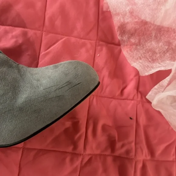 Apt 9 Gray Suede Booties Sz 9 - Picture 5 of 8